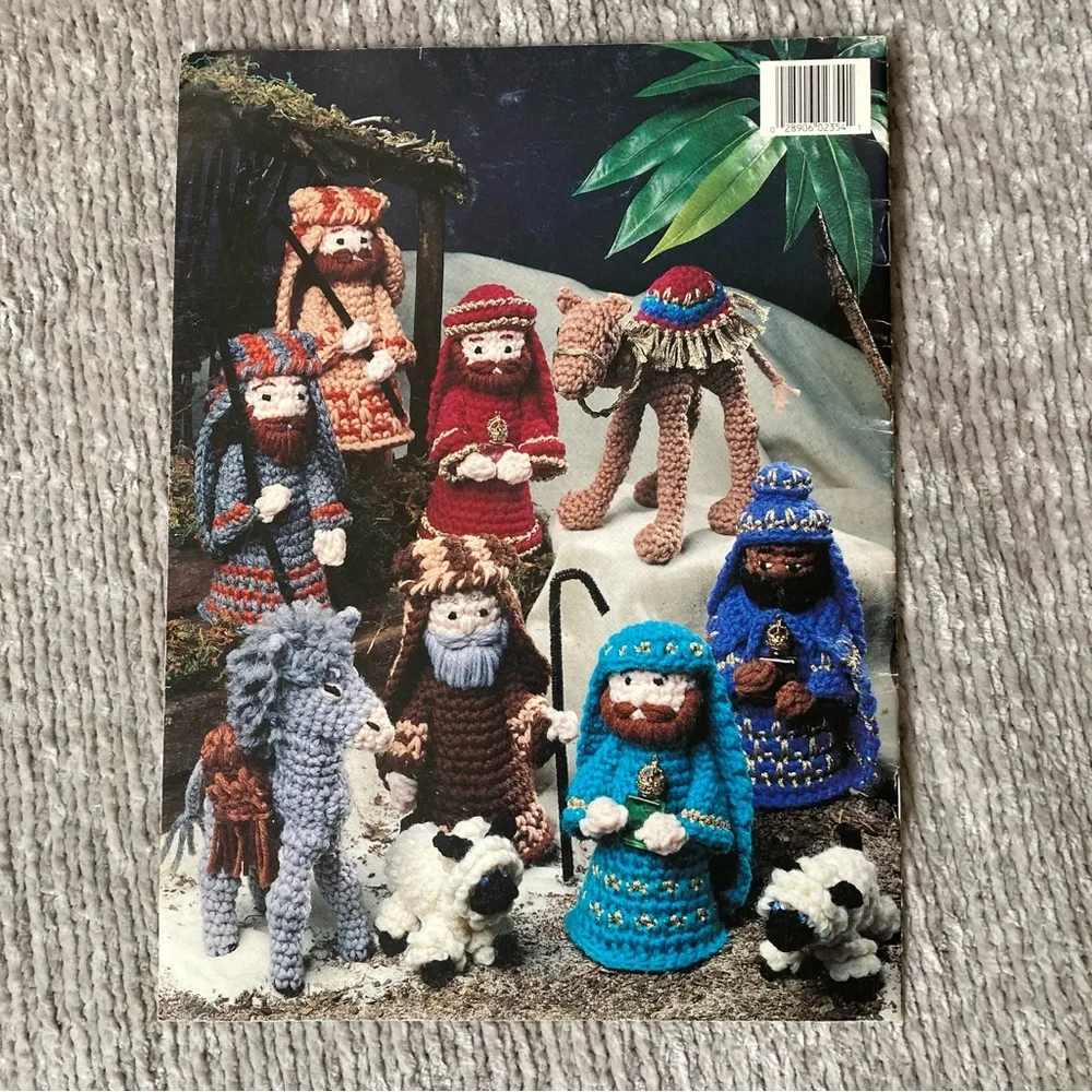 Vintage Crochet Nativity Patterns Away in a Manger Retro Christmas Classic 50s‎